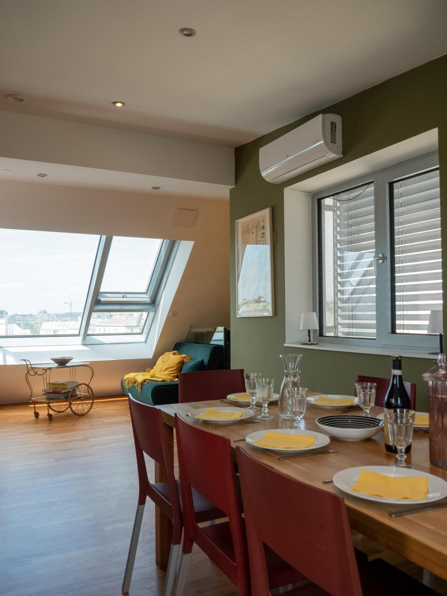 360° View Loft 2 Apartment Wina Bagian luar foto